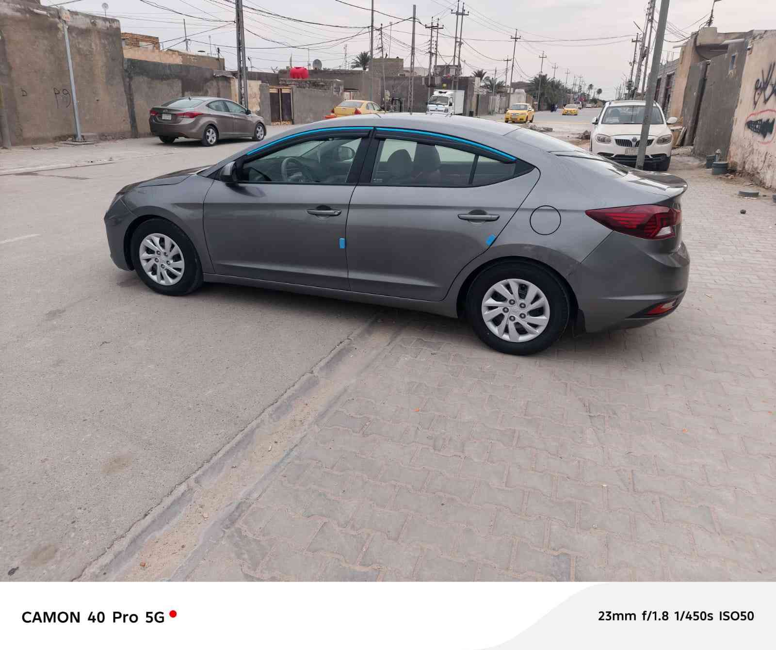 السلام عليكم النترا موديل 2019 امريكي حادث مرفق مع المنشور حره بسمي مداور ثاني يوم السعر ١٢٨ وبيهه مجال بصيط رقم الهاتف *********** بي واتساب
