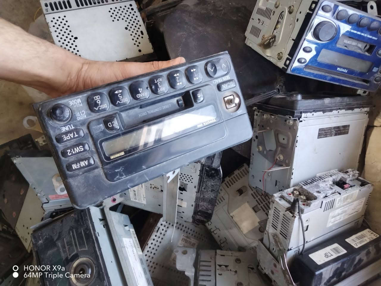 القطعة ١٥ الف مع التوصيل


**إذا كنت صاحب هذا الإعلان وتريد حذفه لأي سبب، رجاءا أرسل رسالة إلى الدعم الفني**