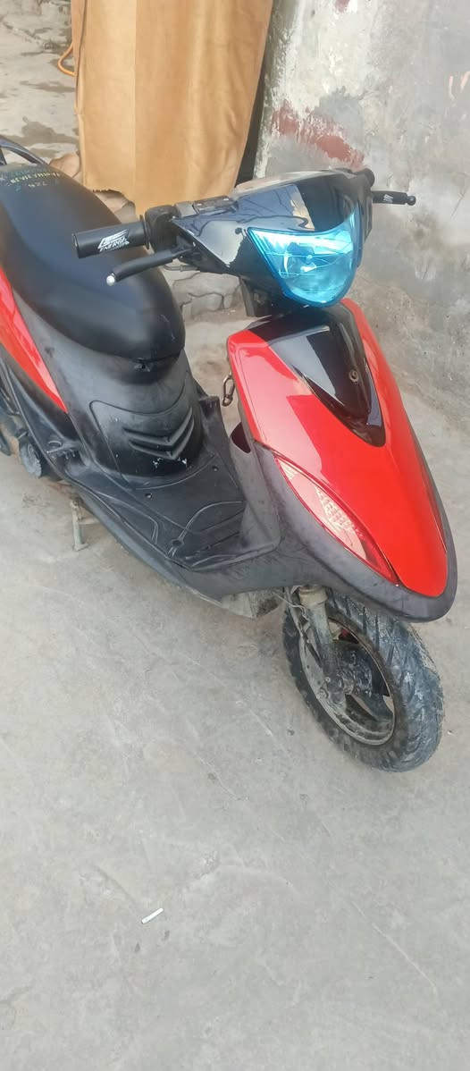 دراجه البيع مكس عدله كامله من كلشي  زوج تاير جدد كابريته جدد مفتوحه مرا وحده تجفيت اصلي مو عادي جهزه من كلشي  عنوان بصره شقق الفاو الصمعي غرب جامع امير المؤمنين خاص موجود  سعر ٧٠٠الف لحد كلي شنو بيهه مابيه  اقرا المنشور وتعال سوالف ع الخاص


**إذا كنت صاحب هذا الإعلان وتريد حذفه لأي سبب، رجاءا أرسل رسالة إلى الدعم الفني**