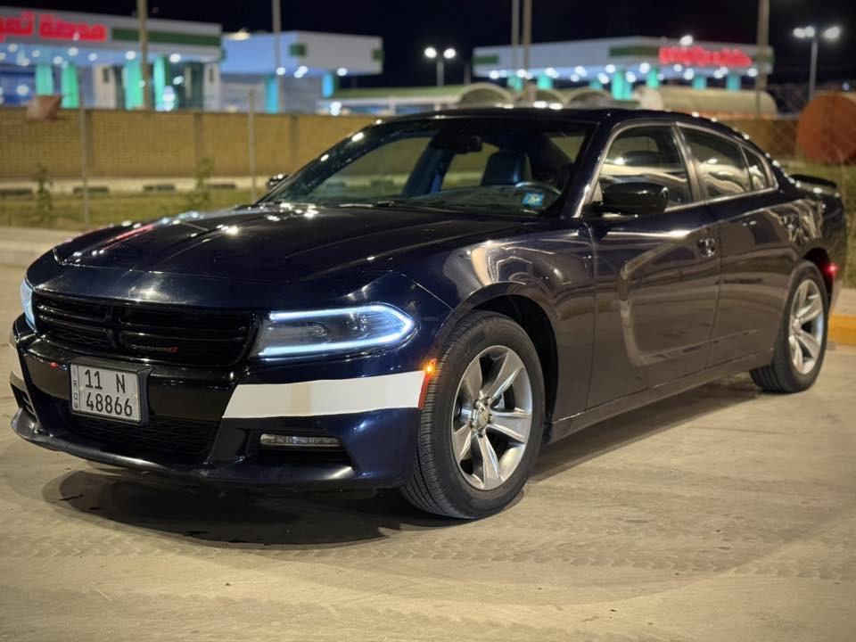 السلام عليكم
جارجر موديل 2017 لون حبري sxt كير مكينه كفاله 
ماشيه 126 استخدام شخصي 
صدر خلفي امامي جديد تخم تاير جديد 
تبريد قطعتين كنشات جلد كهرباء وخزن ميموري 
كامره بلاد دواره  تشغيل عن بعد. تحكمات . مري قلاب 

& علما السياره بدون اي ضرر او تبديل فقط الجاملغات الاماميه مفتوحه كلها ليبل واحد وبدون ايربالك 
بغداد بااسمي تحويل مباشر 
بيع فقط ..
السعر 195 وبيها مجال 
مكان واسط / المركز 
0 774 660 0814
