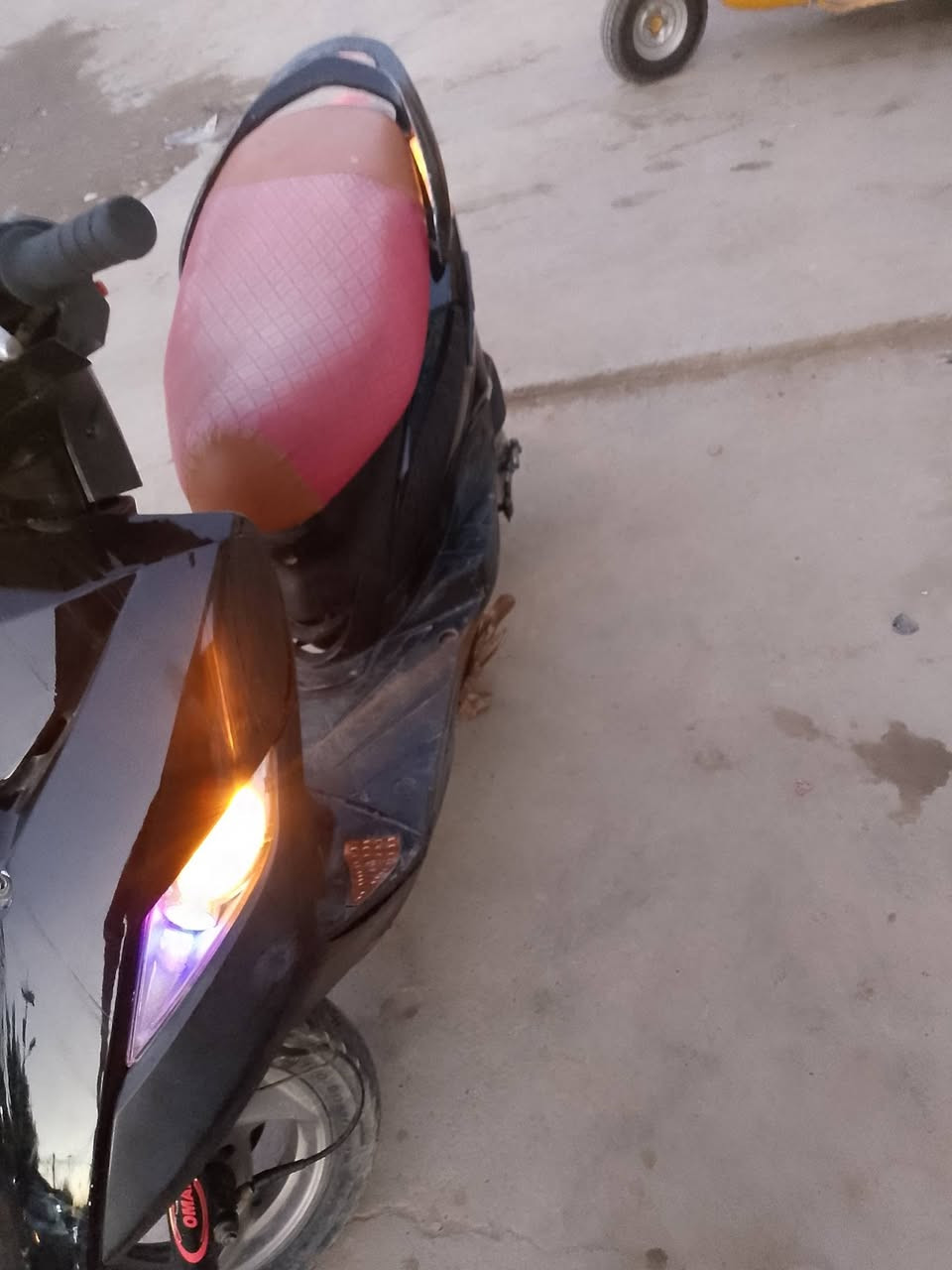 سلام عليكم درجه ماكس ثعلب كل شغال سلف هندر مكينه شالع معدال كهربيات شغال وراق كامل  مكاني بغداد الشعله سعر ٣٥٠قفل بدون عمله ***********
