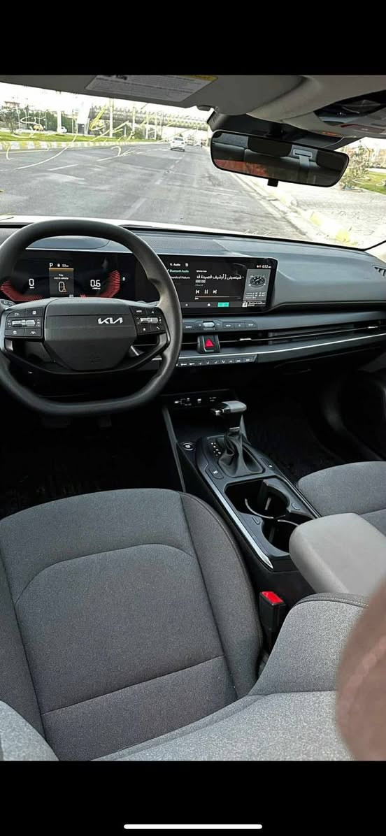 K4البيع موديل 2025بعدي زيرو بدون ضرر محرك 200 مراوس بسارنتو 2032او2042 #***********
