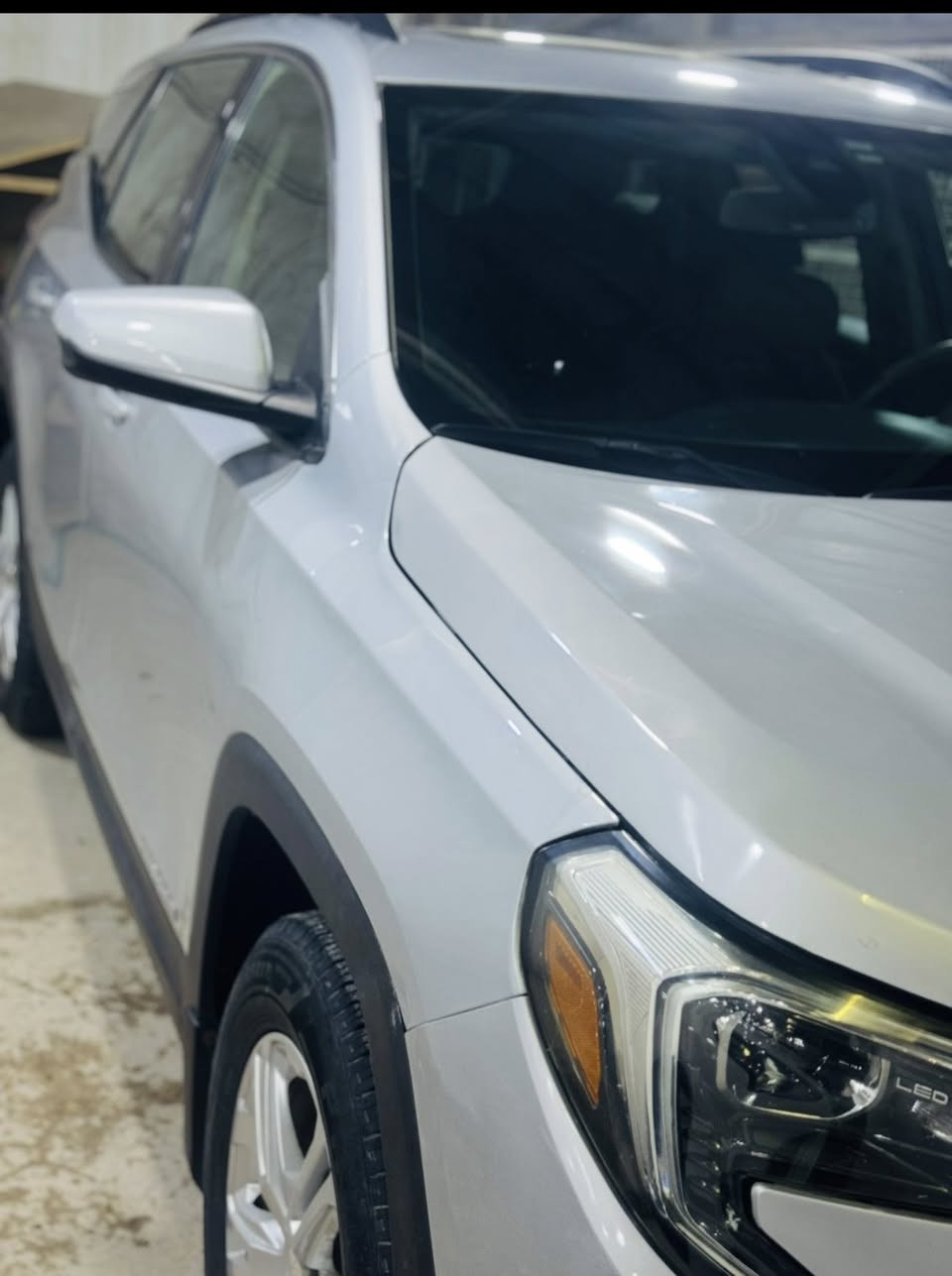 جمسي تيران موديل2020
مواصفات SLEفورويل 
حادث قطعتين ***********واتساب
بيع أو مراوس
