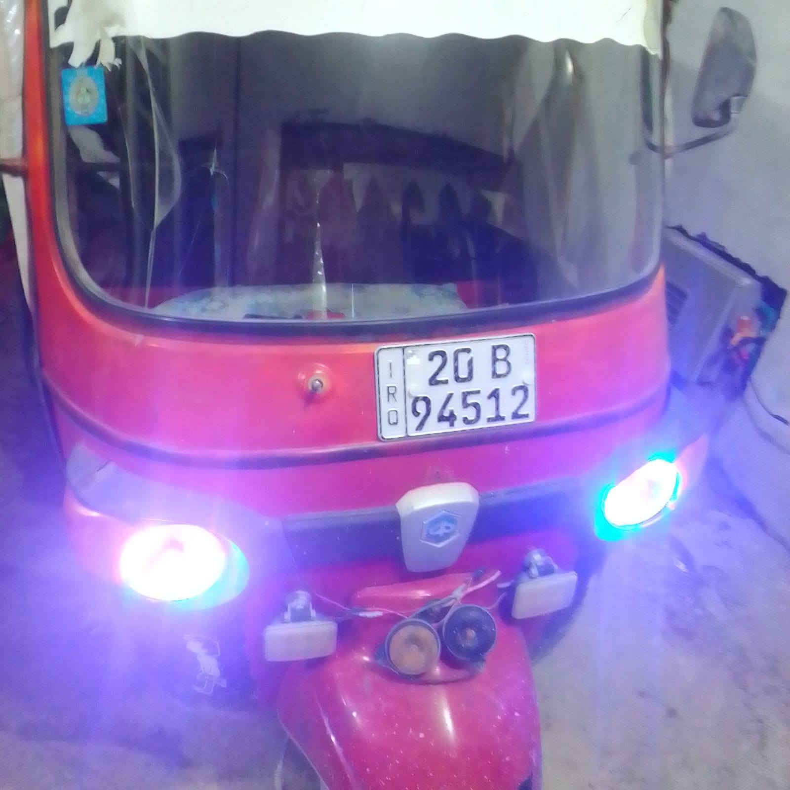 السلام عليكم تكتك موديل 18 رقم وسنويه انكليزي تحويل مباشر محوره محرك تي في يس معمره الكاعيه فقط مكاني بعقوبة كاطون الرازي استفسار خاص سعره 2800وبيها مجال


**إذا كنت صاحب هذا الإعلان وتريد حذفه لأي سبب، رجاءا أرسل رسالة إلى الدعم الفني**