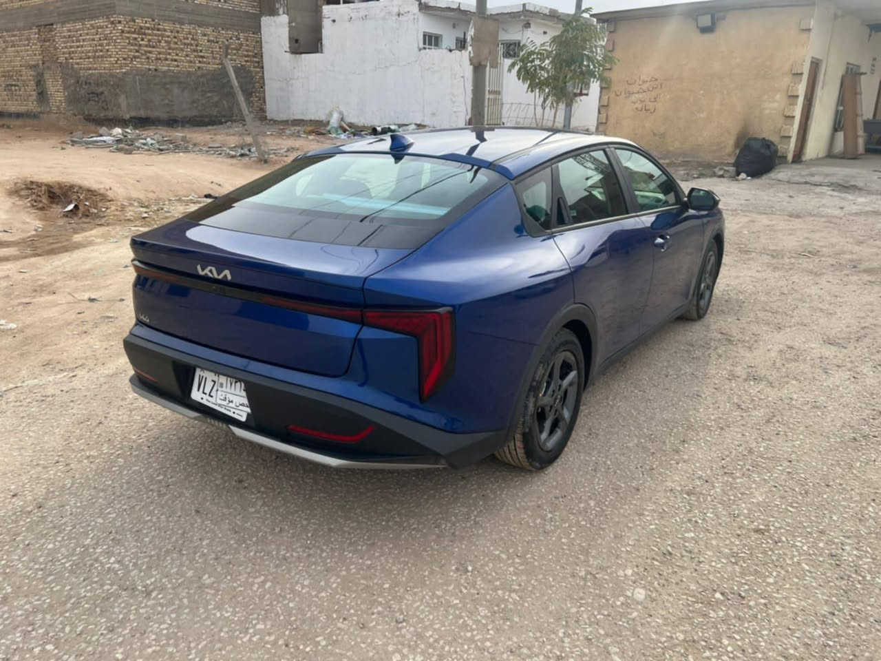 موديل 2025
K4
فول مواصفات ما عده الفتحه 
حادثه باب وجاملغ جهت السايق بدون تبديل
رقمه جاهز باقي عل استلام 
مكان السياره نجف
السعر 169
*********** واتساب
