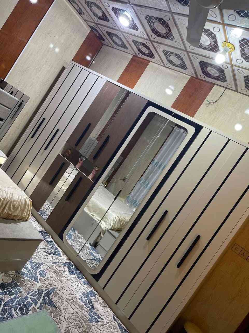 السلام عليكم غرفه تركيه نظيه
ما بيها زلغ 
السعر ١٣٠٠ وبيها مجال 
العنوان الناصرية الفظليه 
***********

