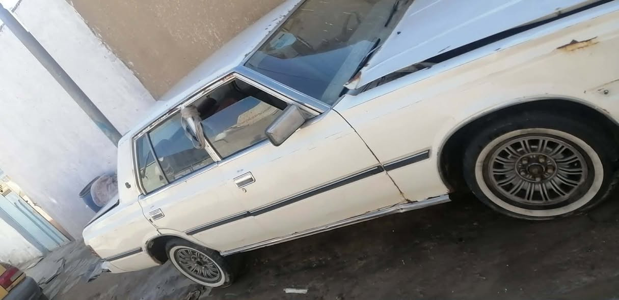 السلام عليكم سوبر ٨٢ رقم بغداد سنوية ل ٢٦ محرك وكير اثنين ونص بطه السعر ٢٣ مكانها بالديوانيه ***********
