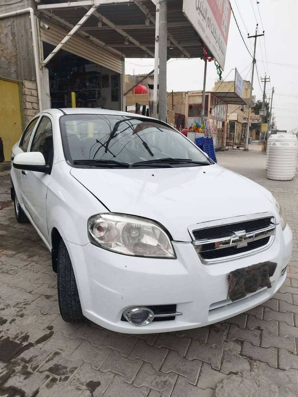 سلام عليكم افيو للبيع 2011 سعره 56 وبيه مجال
كير مكينه خير من الله 
تبريد ثلج 
صبغ عام 
مكاني نجف
***********
