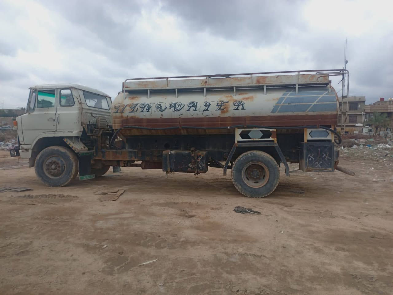 يا الله
هينو للبيع سيارة نضيفة 👌
مديل 82
تخم تاير 🛞
محرك بي خيط تبخير 🤍
شاصي مكفول 
أكسل مكفول 
كهربائيات شغالة
قمارة معمرة جديد 👌
تانكي نضيف 
رقم إنكليزي شرط التحويل 
سيارة بيها بس هاي الضربة بل صفحة
موجودة بل صورة 
سيارة نضيفة 👌
السعر 11 مليون وبيها مجال 
مكان بغداد الشعلة 
رقم تلفون 📲 ***********
مكلف بل نشر
