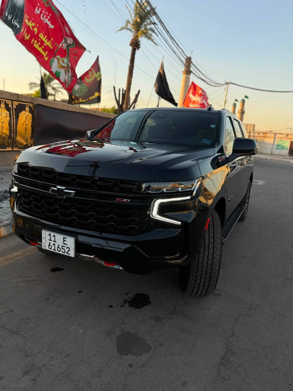 شفرليت تاهو 2024  Z71( أمريكي )
رقم بغداد شهداء بأسمي مرقم وكامله
فول مواصفات
مفتاح التشغيل بصمة  
تشغيل عن بعد  
بانوراما  
فتح الصندوق كهرباء وبالقدم  
دفع رباعي  و خلفي 
حساسات أمامية  
حساسات خلفية  
لايت زينون + LED  
بك لايت LED  
دخول بصمة ذكي  
حساسات ضغط الاطارات  
اشارة في المرايا الجانبية  
المرايا قابلة للطي كهرباء  
ماسحة خلفية  
تنظيف الكاميرا الخلفية بالماء  
عدد AIR BAG 8  
نوع الكير/ بيانو  
هاند بريك كهرباء دكمة  
دشبول شاشة ديجيتال  
شاشة Apple Car play  
كاميرا دوارة  
5 كاميرات 360  
الانارة الداخلية LED  
مقود جلد حياكة  
شفتات خلفية للمقود  
مثبت السرعة Cruise  
المودات والاوامر الصوتية  
شاحن هاتف Wireless  
مخارج منفذ للطاقة  
المقاعد   VIP منفصل
المقاعد جلد  
حركة المقاعد جميعها كهرباء  
تدفئة  المقاعد الأمامية والخلفية  
تبريد مناخين منفصلين  
3 قطع تبريد  
أوضاع القيادة Drive Mode  
أوتو هولد Auto Hold  
رادار  
 ماشيه 7000فقط
تحذير النقطة العمياء  
نظام مانع الانزلاق  
نظام نزول المنحدرات  
نظام تحديد المسار  
نظام اطفاء وتشغيل المحرك التلقائي
مكانها بغداد 
حادث امريكا قطعه وحده ربع الجاملغ الخلفي وصور الحادث مرفقه 
مصلح تصليح درجه اولى وكله اصلي مال شركه    

 للاستفسار  ***********
