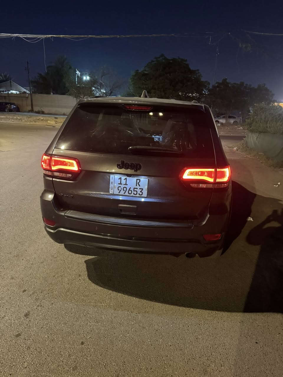 السلام عليكم جيب ٢٠١٨ فول عده الفتحه سياره حادثها جاملغ امامي بدون شاصي بدون لغد بيها تقريبا اربع قطع صبغ سياره جديده صدر جديد تبريد ثلج تحكمات ترحيب جنطه كهرباء كشنات كهرباء السياره فول الفول عده الفتحه 
السعر ١٦٨ وبيها مجال قليل 
العنوان بغداد الحرية
للاتصال ***********
