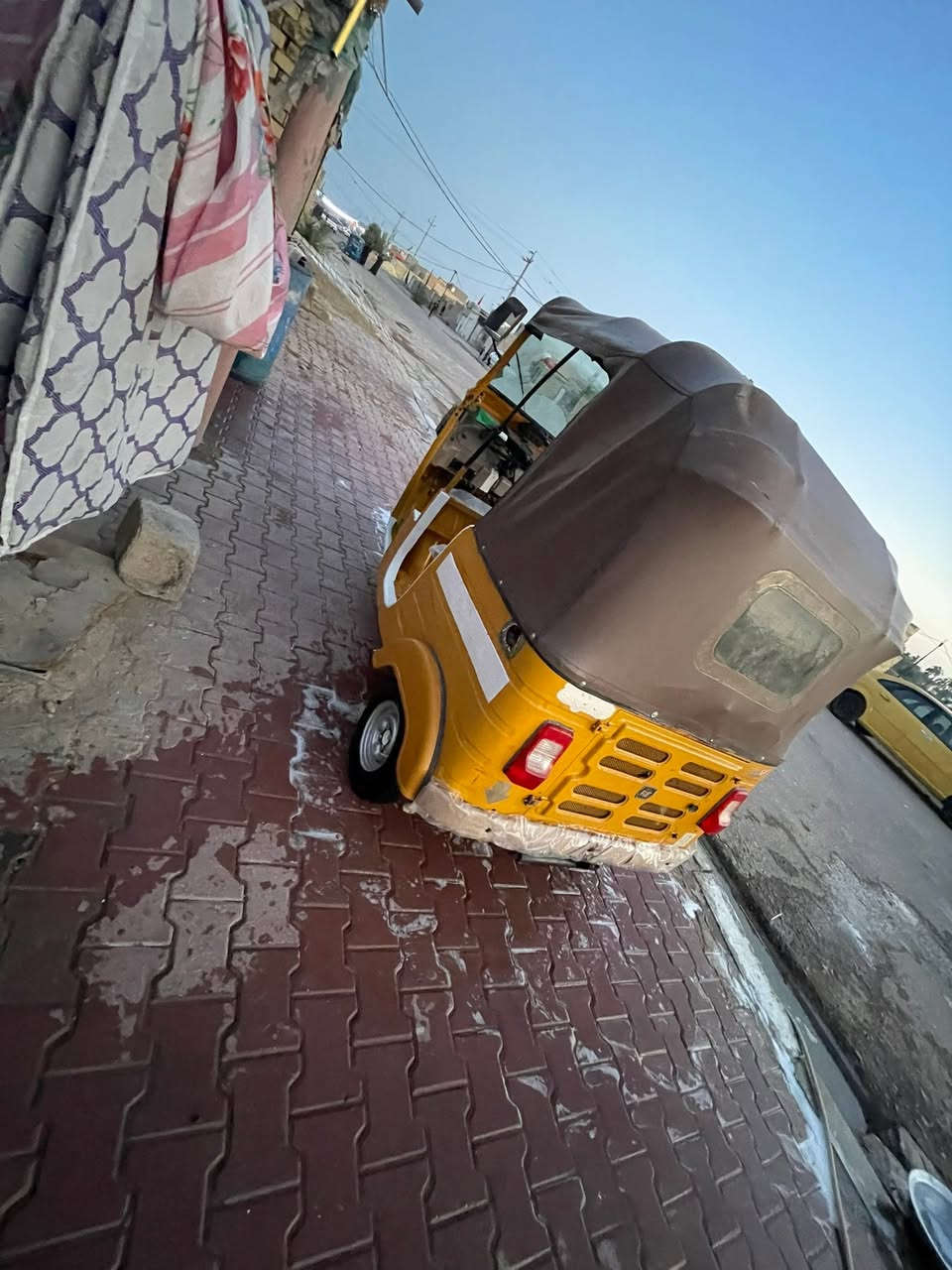 سلام عليكم تكتك اللبيع موديل 19 وراق شاكر وبسعر ربعه وثلث ميه وبيه مجال رقمي***********
