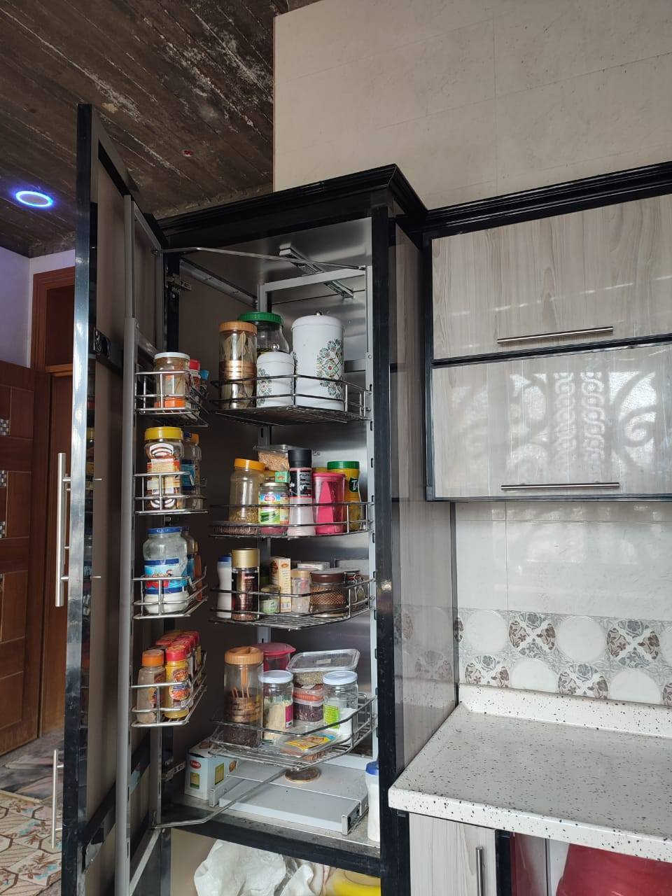 كاونتر المنيوم للبيع تسع متر للاستفسار اكثر الاتصال على الرقم ***********
