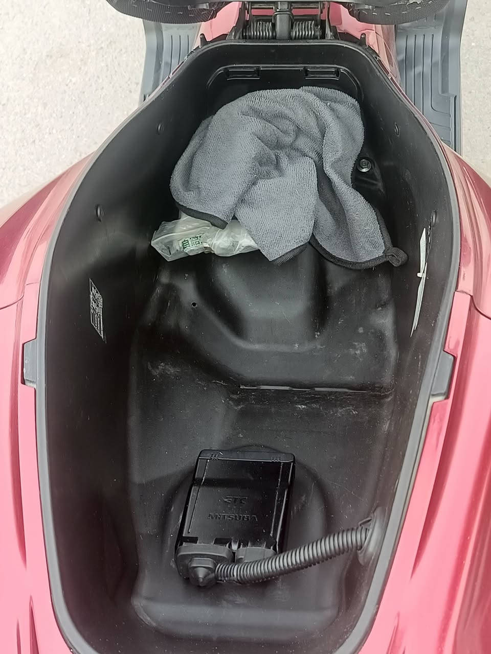 السلام عليكم دراجه pcx جيل الرابع ياباني اصلي الدراجه فول موصفات حساس ازدحام واستان حساب نظام abs ونظام jbs تحديد مواقع بلادي تراكشن كونترول  الدراجه كفالة عامه مكينه وكفرات صارلهه شهرين من نازله من الرمبه وصور مزادهه مال اليابان موجوده ابيعلك عل صور المزاد وممشى المزاد الدراجه ماشي اقل من 7 الالف يعني زيرو جديده بمعنى الكلمه الاستفسار ***********  مكاني مدينه الصدر رقم الواتساب ***********
