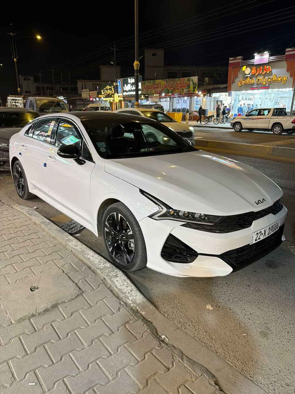 K5, Gt Line2024لــلــبـيــع
فول مواصفات واحد على واحد  وبعد هيه مواصفات الGTمعروفه
بانوراما 
تشغيل عن بعد
كشنات كهربائية 
تدفئة بلكشنات
محرك 2500 تيربو تنفس طبيعي
ماشيه 17mi
سياره نضيفه معنى كلمه مناقصه شي 
رقم اربيل وكاله بأسمي 
رقم شاصي حادثه كلش خفيف 

5XXG64J25RG263262
العنوان البصرة ابو الخصيب 
رقم الهاتف ***********
وسعرها 220 وبيها مجال قليل
