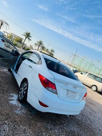 اكسنت • ٢٠١٥ • نجف