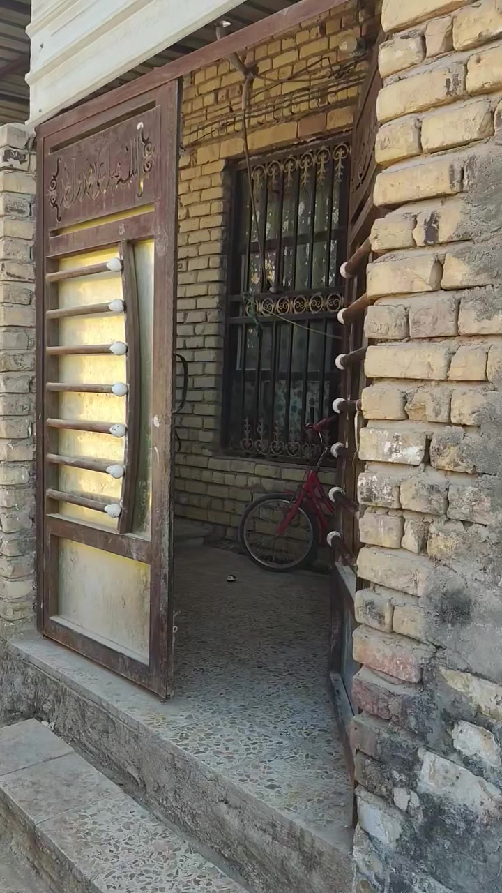 السلام عليكم
مشتمل للببع بحي الصناعي قريب المدرسه الايرانيه
مساحه 70مال علئله زغيره بناء طابوك وحديث 
بي غرفه 4*4
وغرفه 3*3
مطبخ مزغر. 3*2
صاله 5*3 داخلها حمام
بي كراج 7*2ونص
ركن  على شارعين  صب 
الاستفسار الاتصال على رقم
***********
