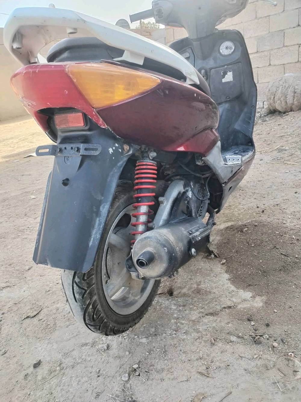 دراجه سكنس نثيه البيع السعر 550وبيه مجال الطيبين ***********