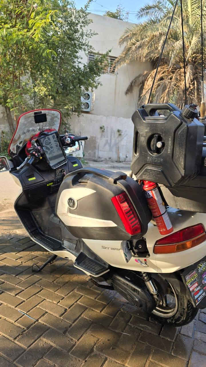 سلام عليكم موجوده سكاي ويف 650نضيفه للبيع وبسعر  مناسب ***********
16وبيه مجال مكاني بغداد
