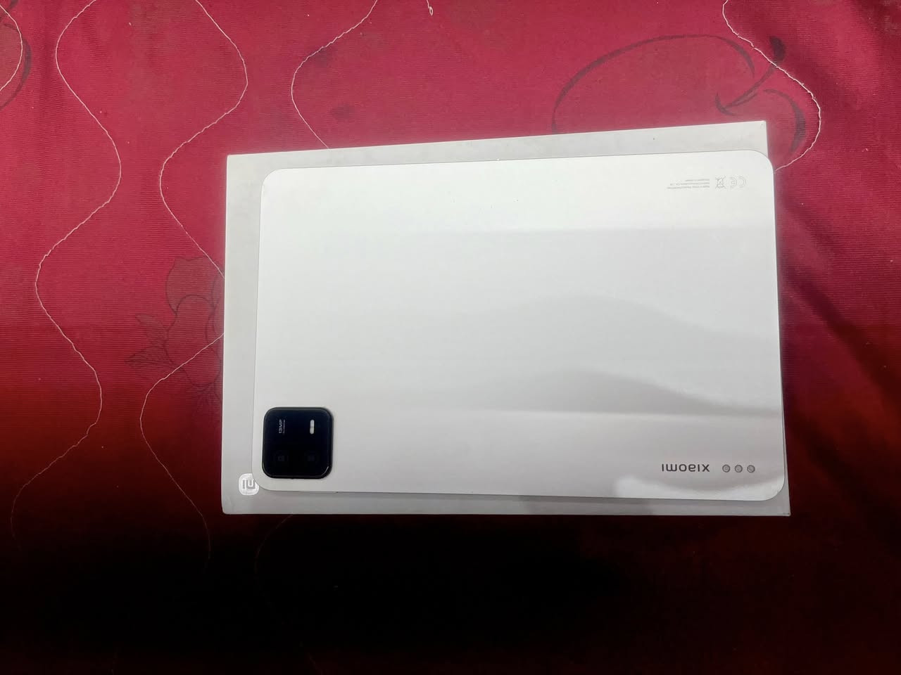 🔥 للبيع — Xiaomi Pad 6 🔥
💰 السعر:325 الف

📱 النوع: شاومي باد 6 
🎨 اللون: [ذهبي]
💾 السعة: [256]
🧠 الرام: [8]

✨ المواصفات:
⚡ معالج Snapdragon 870 القوي
🖥️ شاشة 11 إنج بدقة عالية 2.8K
🔄 تردد 144Hz سريع وناعم
🔋 بطارية قوية تدوم لفترة طويلة
🔌 شحن سريع 33W
🔊 سماعات ستيريو Dolby Atmos
🎮 ممتاز للدراسة، الألعاب، الرسم، والأفلام

📦 المحتويات:
🔌 الشاحنة
📦 الكارتونة
🛡️ الحالة:نظيف جداً 

📍 الموقع: بغداد —الغزالية
***********
