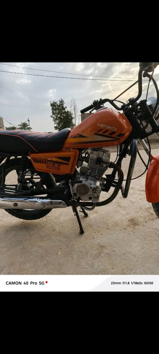 سلام عليكم
خوان دراجه مديل 14
مكينه ستوته 
دراجه مال عمل شعله فول 
وسعر متاسب اوراق اصولي 5اصلي كامله 
شغل وطلع سعر 450الف
***********
