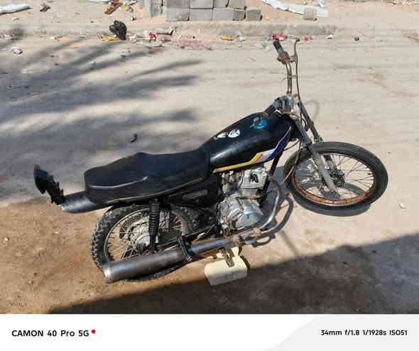 دراجه نضيفه السعر 300بيه مجال
العنوان البصره حيانيه ***********
