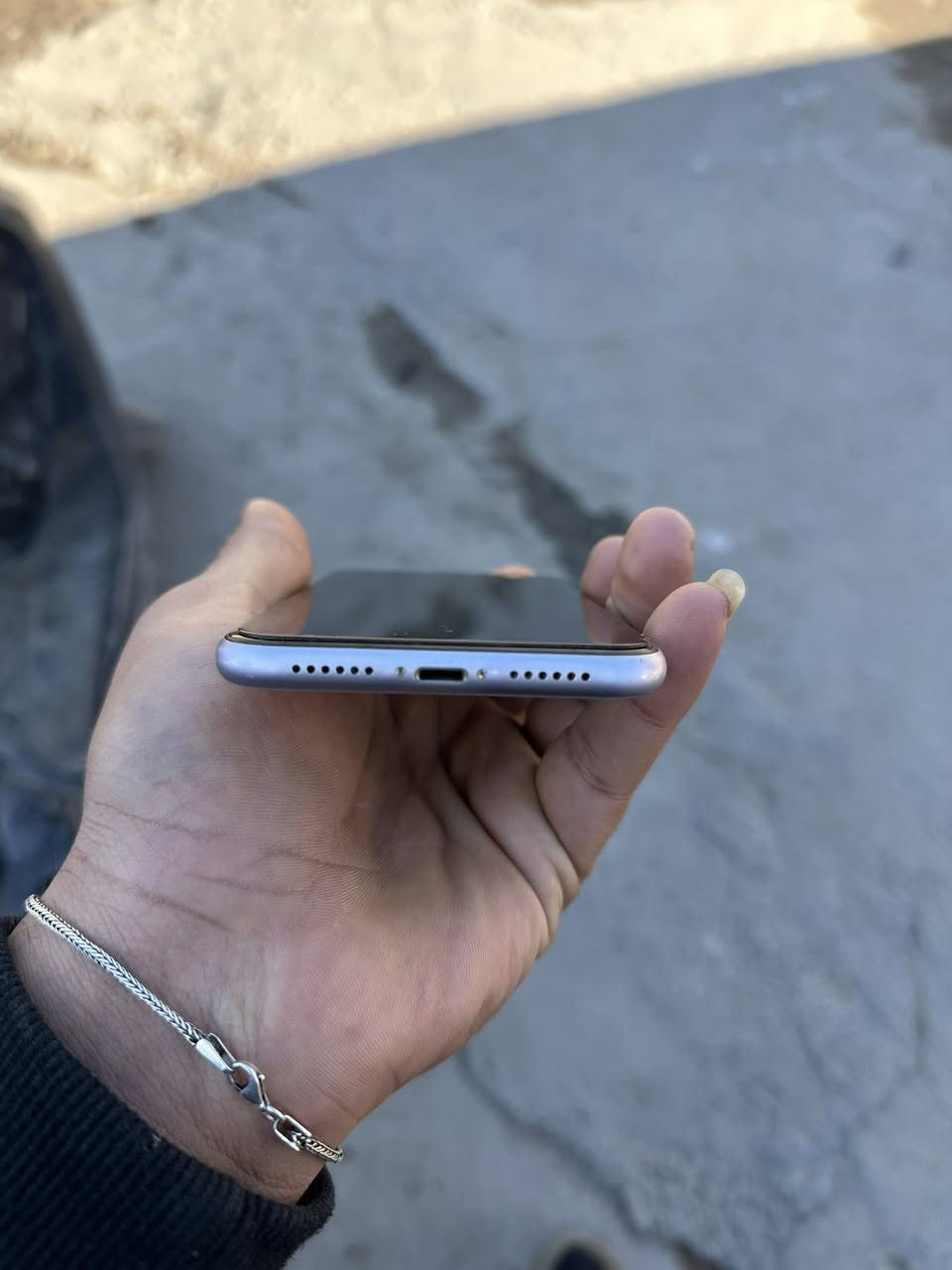 11عادي 
نموذج LL
ملحقاته كارتون وكفرات عدد2
بطاريه 75بدون صرف ع لفحص 
لون بنفسجي جهاز وتر مامفتوح تجي تفحص 
نضافه 99‎%‎
مكاني حله نادر سعره 285وبي مجال 
***********
