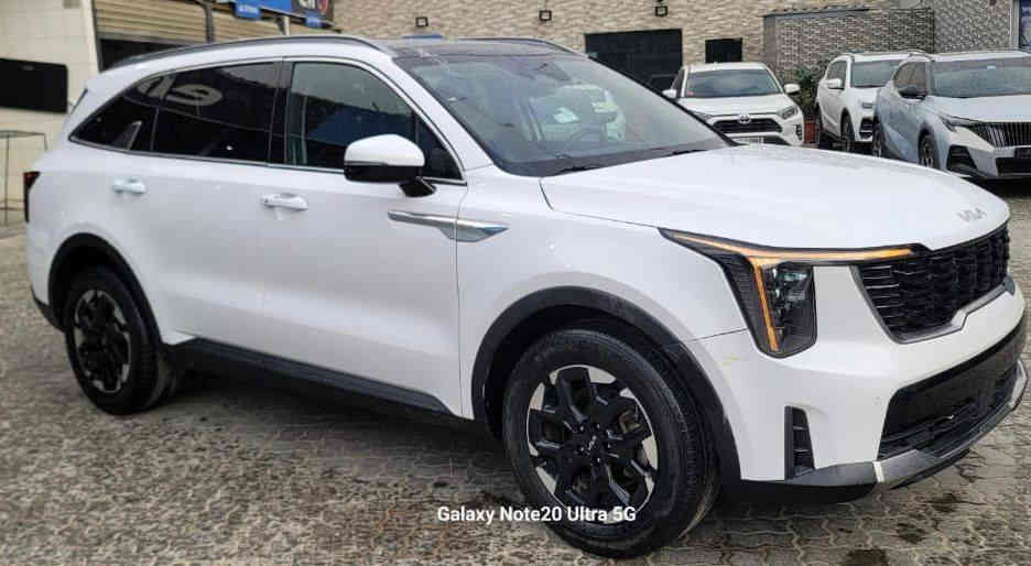 بإمكان إدخال السياره بكتاب شهداء
*تم الشحن إلى منفذ سفوان 

*كيـSXــا سورنتـو موديـ2024ـل*
*السعر217(مصلحه وجاهــزه)*
 واصل المنفذ سفوان (مصلح) بدون كمرك 
سيارة حاليا مشحونة الى المنفذ سفوان 
(مكتب الماجد الأستيراد السيارات الوارد الأمريكي والكندي) 
(العنوان ، البصرة ، سفوان،  )
ولدينا وكلاء جميع محافظات العراق
 اتصال او واتساب :
( حسام الماجد) 
***********
‏***********
