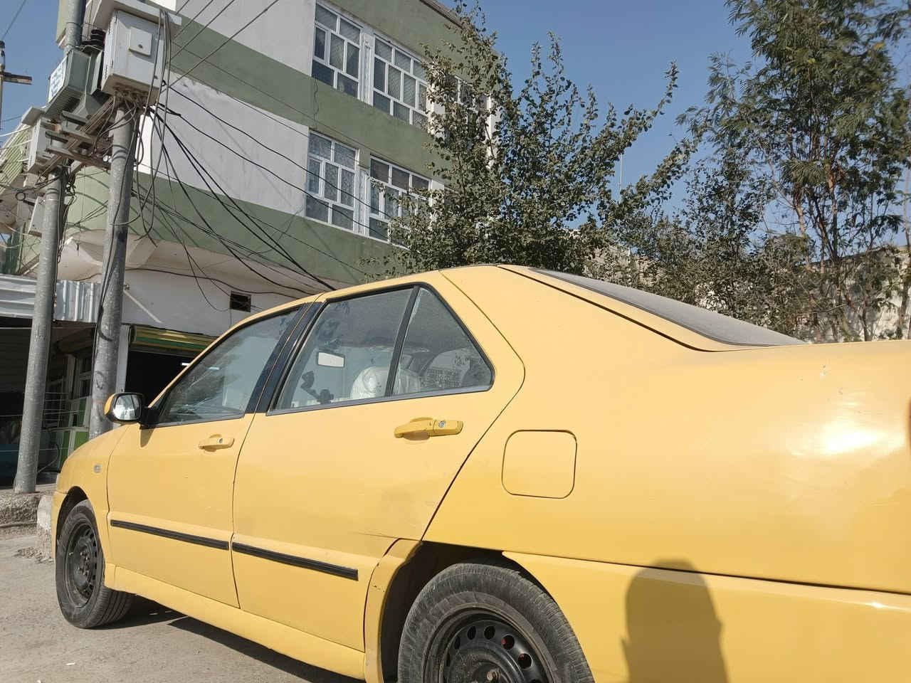 شيري كوين مديل 2010 رقم بغداد انكليزي مصفر هيئه وغرمات سنويه جديده سياره جاهزه اي نقص مابيهة تخم تاير جديد تدفئه تبريد شغال السعر 26 وبيهة مجال قليل 
مكاني ديالى بعقوبه ***********
