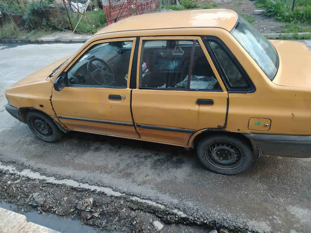 سايبا 2013 محرك مازدا صارلو شهرين من شديتو
گير شرط مابي شي
 السيارة عليها هيئة 300
وناقصها حدادية
 السنوية تسقط بشهر السادس
تحويل فقط بدون وكالة
 ادفع سعر واذا عجبني اگلك تعال شوفها


**إذا كنت صاحب هذا الإعلان وتريد حذفه لأي سبب، رجاءا أرسل رسالة إلى الدعم الفني**