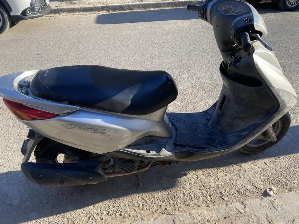 سلام عليكم دراجة بريز للييع دراجة كاملة مكينه كهربائيات كلهن شغالات مكينه بلادية ممفتوحة 
مكان الشعلة السعر خاص 
الرقم *********** بس واتساب
