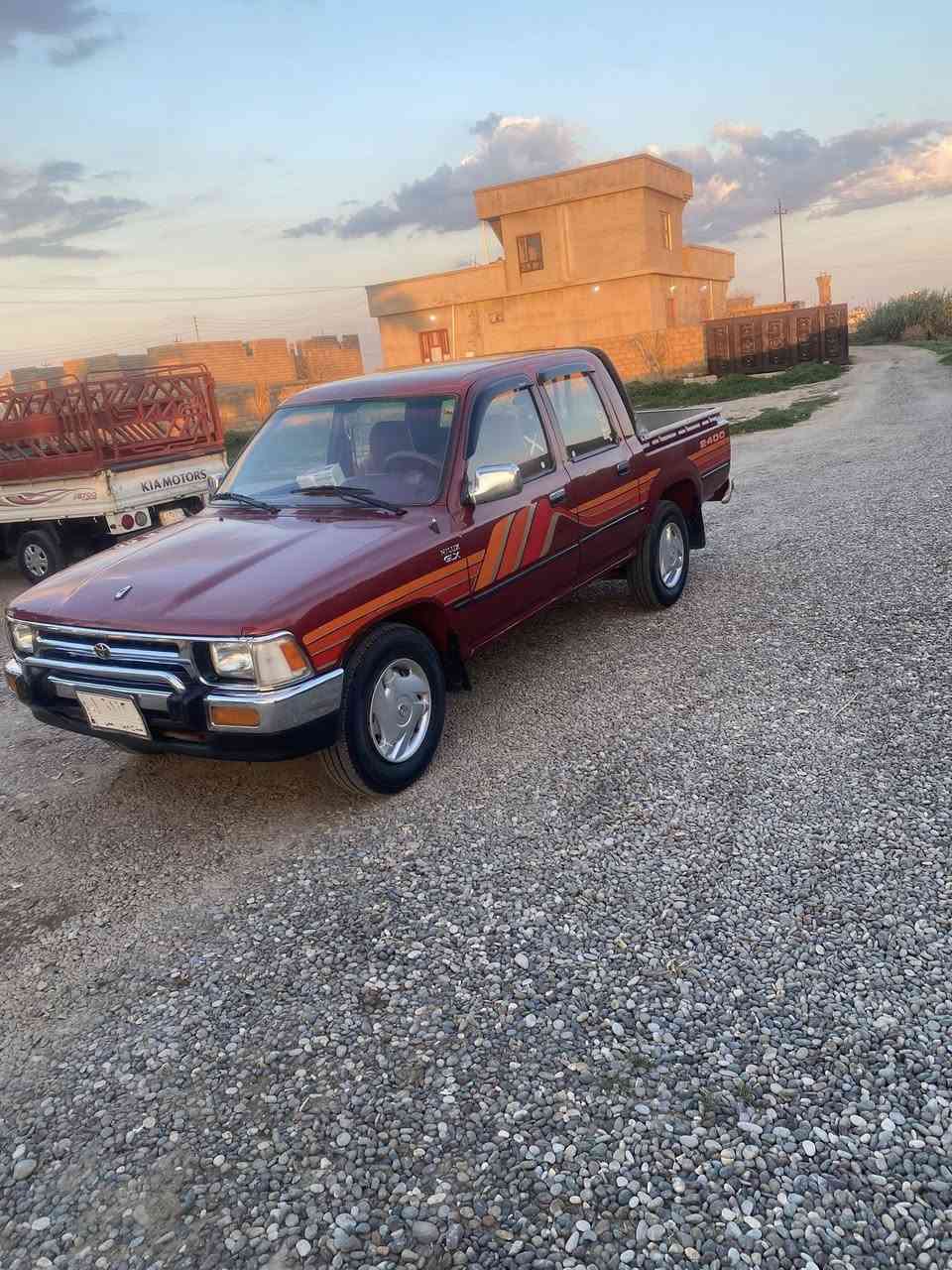 السلام عليكم يوجد بيكم تويتا موديل 93 حار برد داخل احمر محرك  2400 بخاخ السياره جديده  رقم صلاح الدين الماني سنويه تنتهي ب28  شرط الوكاله والتحويل  يرهم مراوس حسب القناعه اخذ فرق انطي فرق يرهم المكان الموصل ناحية القياره قرية الشبالي الاتصال *********** خاص ما اجاوب
