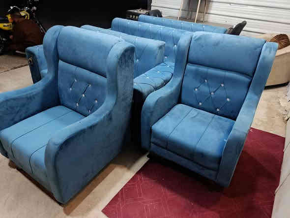 يارب عليك،، عرض 🔥🔥🔥 كلشي بلمنشور مستعمل ومصلح مابيه اي نقص اخو الجديد وبلاش ،،،،،، ملاحظه اروس هم عادي وادوشم المستخدم اتصال فقط حيدر البدري العزه الجديده ***********،،،🇮🇶
