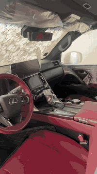 لكزز مديل ٢٣ بلاتينيوم ٢٥ سماعه على وضع الشركهه اخذتت وخزنتهه ماشيه ٧ الاف فقط مكفوله كفاله عامه حته من الزلغ السياره بسمي مباشر ورقمهه مميز سعر ١٢ شده ونص رقمي ***********
