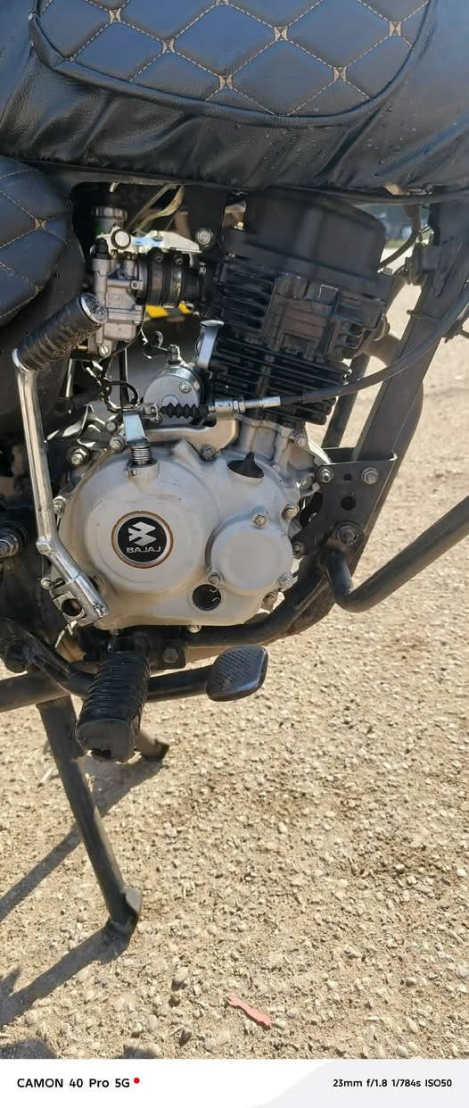 السلام عليكم شباب بوكسر للبيع الون اسود الموديل 2023 الدراجه أوراق أوراقها ماشيه معامله ترقيم بل 23 ومخصصيلها رقم الدراجه مجفته والغراض كلهن شركه شاهد الله كله ليبل وردي وبعد بيها نقص راجز مال سلف الدراجه شغاله هندر واحد المكينه خرسه مكان الدراجه حي الإعلام قرب تقاطع الدرويش رقم تلفوني *********** الي تفيده يتصل واني بل خدمه سعرها 1400 وبيها مجال حك جيتك والي يشوفها متفيده ليعلق ويكسر بحلال العالم
