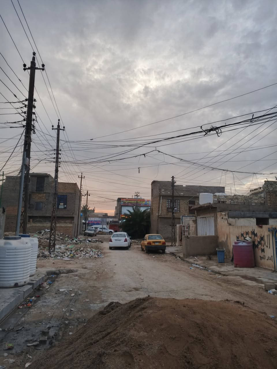 بيت البيع 100متر مربع بشارع مستشفى مقبيل بيت فاخر ابو مولد بيت بناء جديد***********علاوي البديري
