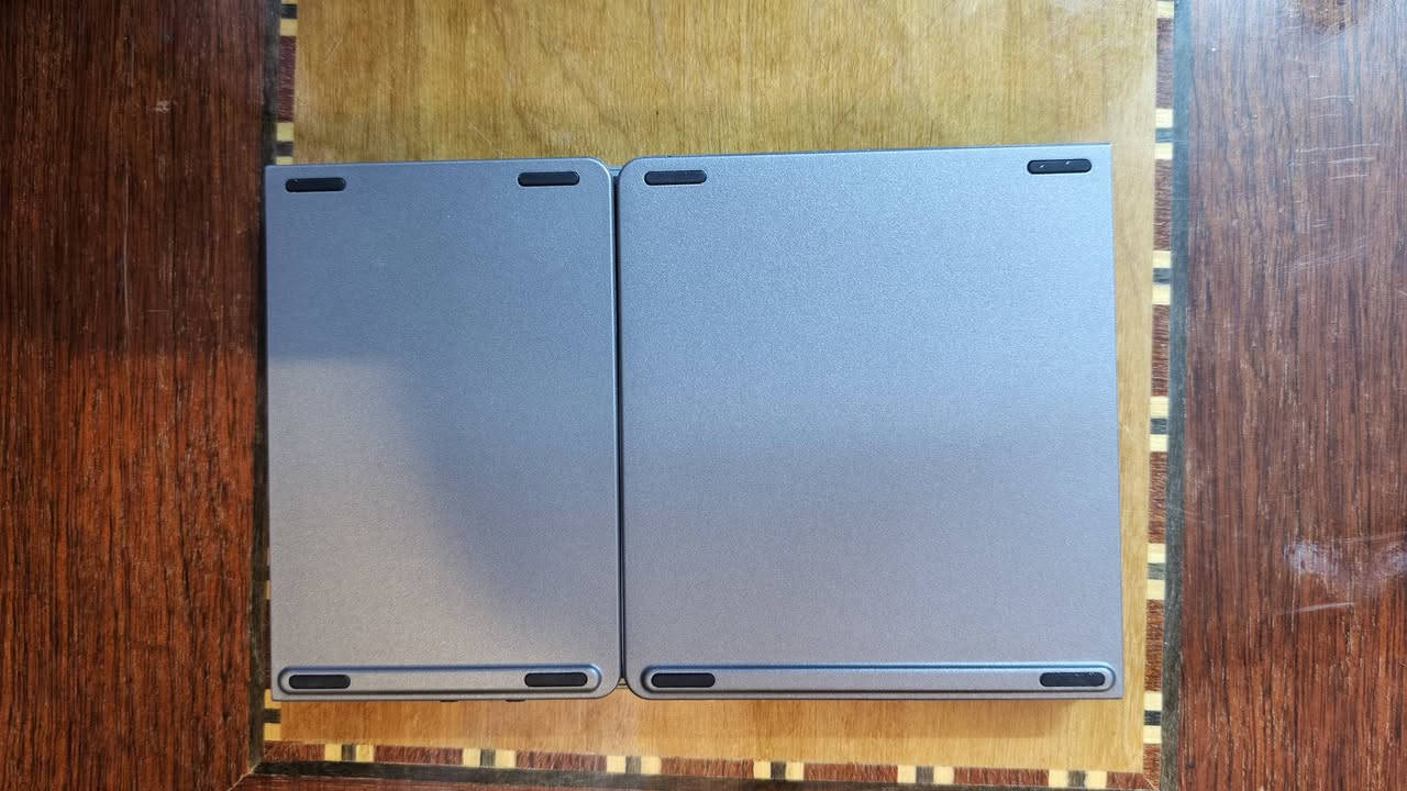 كيبورد جديد كارتون  فولد ينطوي شحن لاسلكي بلوتوث لطيف وجميل  مال مثقفين😁سعر 25الف والتوصيل عليكم ومبروك عليه وبالعافيه  الي يشتري هيج جمال ودلال 😊


**إذا كنت صاحب هذا الإعلان وتريد حذفه لأي سبب، رجاءا أرسل رسالة إلى الدعم الفني**