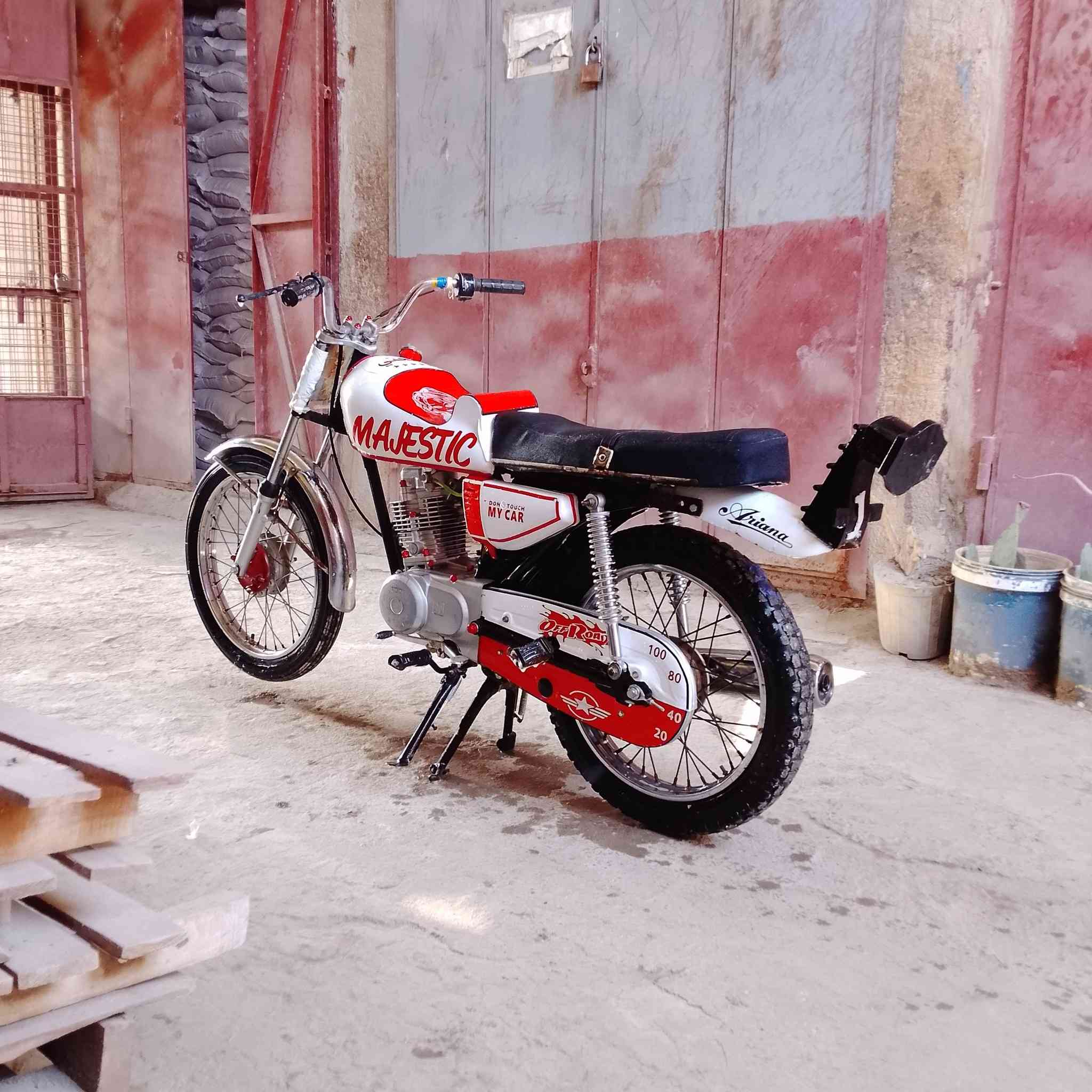 سلام عليكم دراجه للبيع مودسل 2020 وراق ستنساخ كامله اي نقص مابيهة 450وبيهة مجال رقمي ***********
