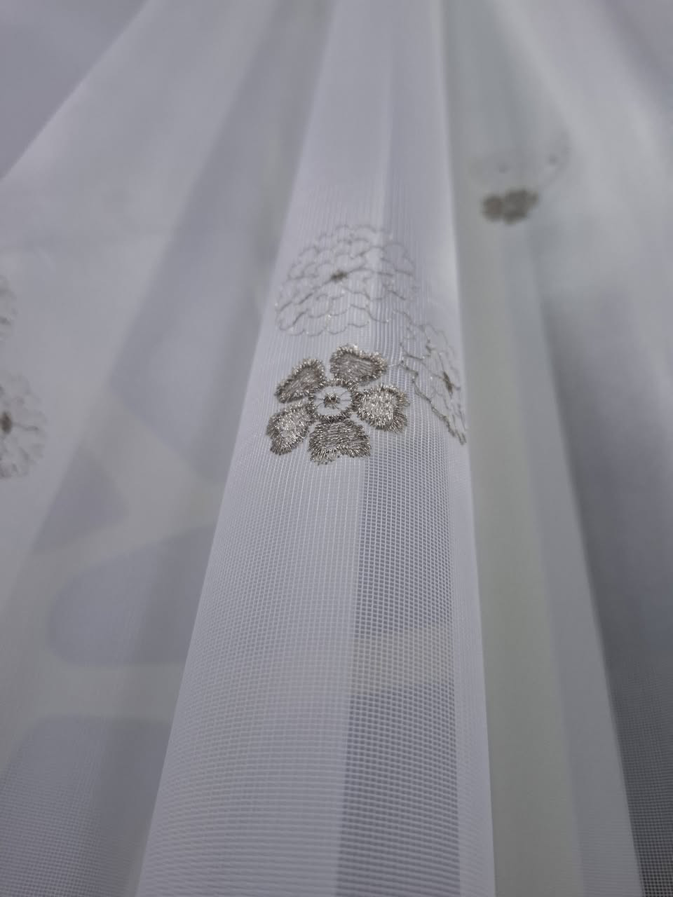 🌸 مۆدێلی ٢٠٢٦ گەیشت: پەردەی گوڵداری گریک 🌸
​ماڵەکەت بە نەخشێکی ناوازە و ستایلێکی کلاسیکی سەردەمیانە بڕازێنەرەوە! 🏛️✨
​ئێمە لە Harzan Parda، نوێترین مۆدێلی پەردەی گوڵداری گریک-مان بۆ هێناون کە بە قورسی و ڕەونەقە تایبەتەکەی دەناسرێتەوە.
​💎 ئۆفەری تایبەت بۆ جەژن:
📏 قەبارە: بۆ پانی ٣ مەتر و بەرزی ٢.٨٥ مەتر.
🧵 خزمەتگوزاری: بە باشترین دوورمان و ئوتووی هەڵمییەوە.
💰 نرخی تەنها: ٥٠ هەزار دینار! 💥
​✅ 
​⚠️ ئاگاداری: ئەم نرخە تەنها تاوەکو ڕۆژی جەژن بەردەوام دەبێت. چونکە مۆدێلێکی نوێیە، بڕەکەی سنووردارە!
​🚚 گەیاندنمان هەیە بۆ هەموو شارەکان.
​📍 ناونیشان: سلێمانی - گەڕەکی شارەوانی.
📩 بۆ داواکردن، هەر ئێستا قیاس بنێرە بۆ نامەی پەیج یان پەیوەندی بکە:
📞 واتس ئەپ: ***********
