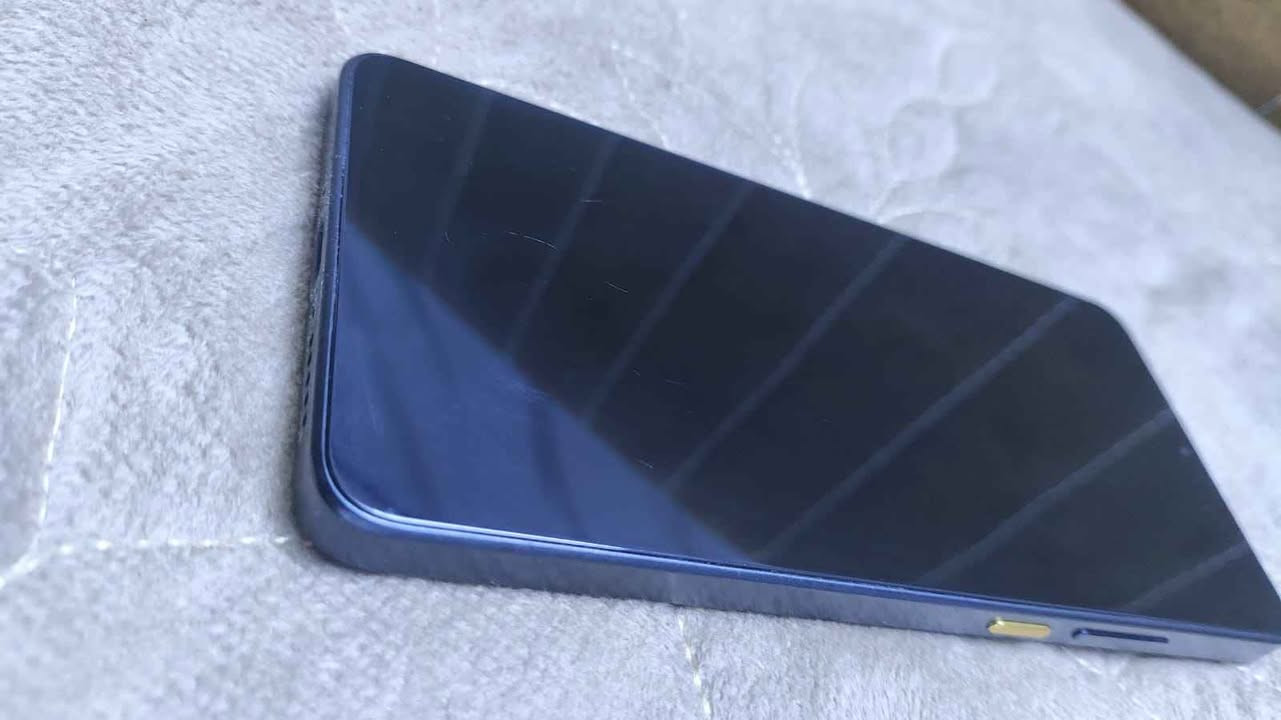 جهاز شاومي POCO X7 PRO 256
نظافه 90% 
ملحقاته من شاحنه وحافظه وكارتونه كامله
مكاني بغداد الجديده - النعيرية 
*********** بغداد, العراق
