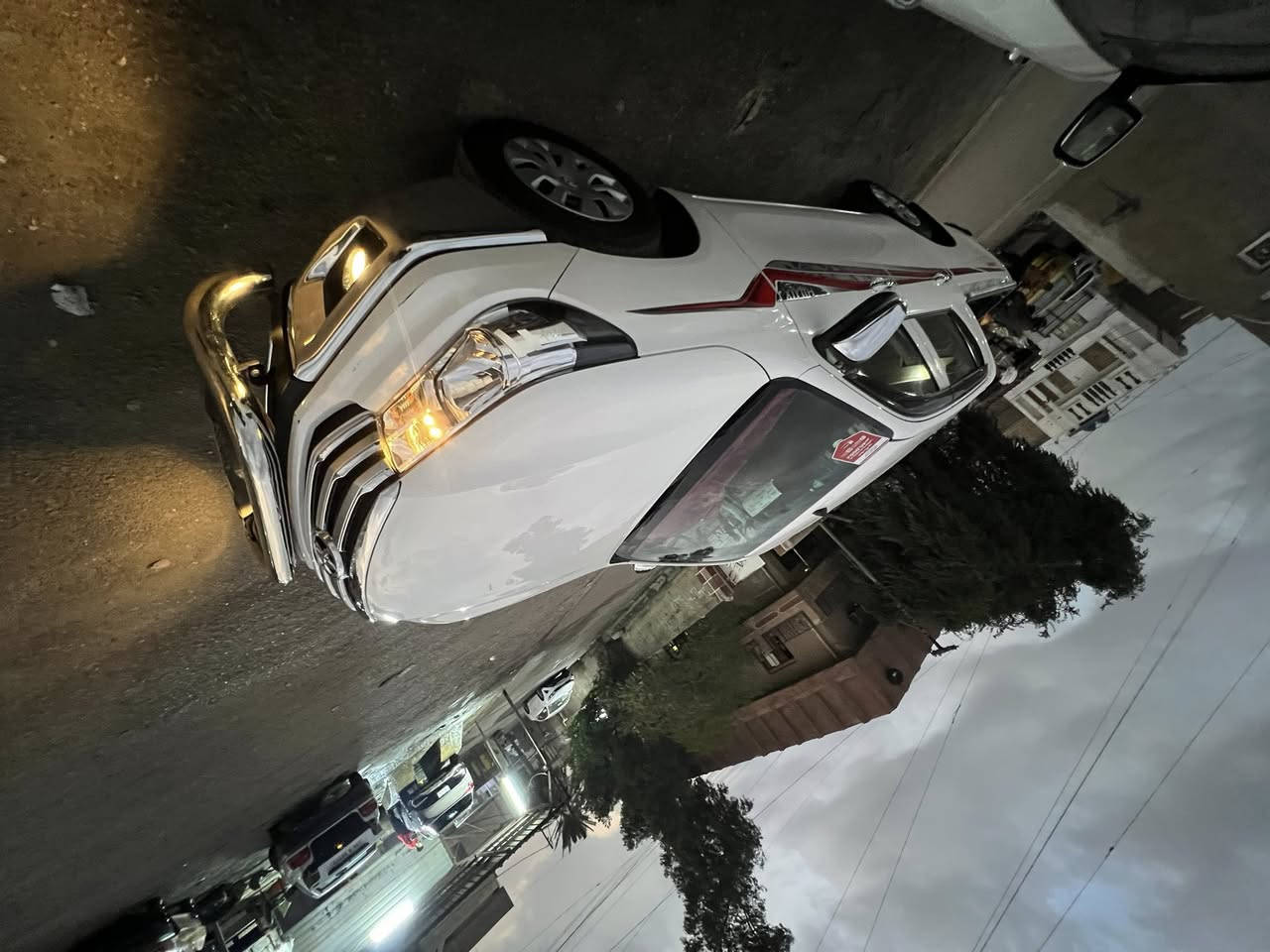 السلام عليكم للبيع 2025 ماشيه 4000بعدهه زيرو السياره رقم بغداد السياره مكفوله كفاله عامه مكان السياره بغداد الحبيبيه رقمي *********** تحويل ثاني يوم
