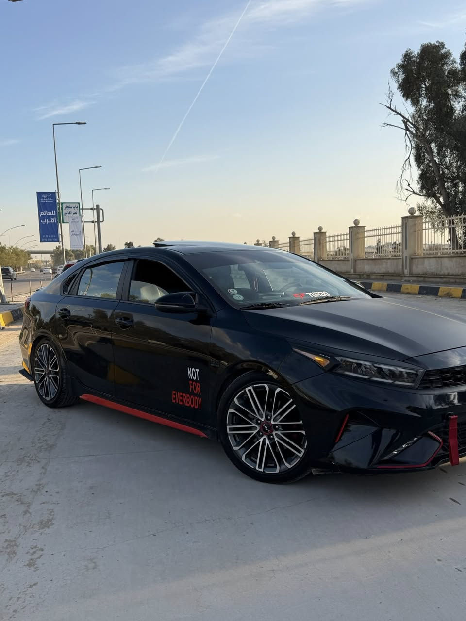 سلام عليكم
🔥للبيع كيا فورتي GT موديل 2022 🖤

🔥ضرر بابين جهة النفر 

🔥رقم اربيل … 22

🔥مكينة 1.6 تيربو كفالة كير و مكينة 

🔥ماشية 62 ميل 

المواصفات :

🔥سياره عليها عطاس + شوته سبورت 

 🔥فول بصمه بس كير عادي 

🔥كشنات مختمة جي تي 

 🔥رادارات من كل الجهات / مانع اصطدام

🔥كروز كنترول تفاعلي / نظام محافظة على المسار

🔥شاشة جبيرة / كاميرا و حساسات خلفية

🔥 كار بلي و اندرويد اوتو 

 🔥لايت امامي ليد و بك لايت ليد / دبل اكزوز

 🔥قطعتين تبريد 

🔥بعد هواي مواصفات معروف ال GT

السيارة جاهزة من كلشي صدر و حدادية و تايرات 

السعر 138 وبي مجال بسيط للشراي 

مكاني موصل  🖤 

رقم التلفون ***********
