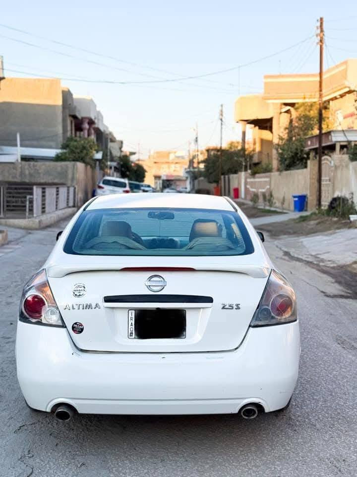 السلام عليكم نيسان التيما 2008 خليجي مصبوغة حزام كامله من كلشي تحويل مباشر السعر 72
***********
