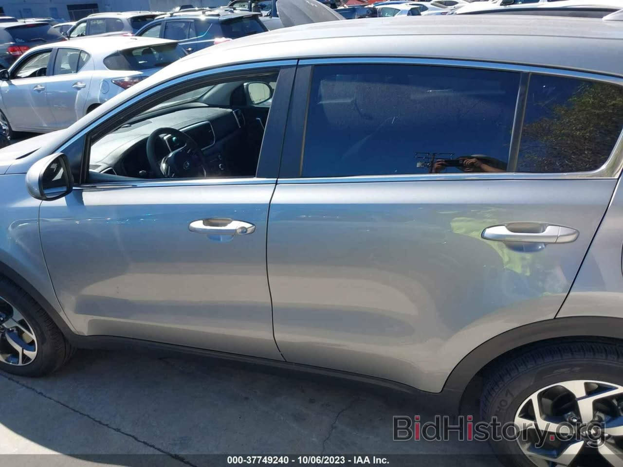 السلام عليكم
١. 2022ماشيه 60.000 نص فول بدون حادث بدون ايرباك سرقه فقط رقم بغداد تحويل فوري محرك 2400  سياره نظيفه اي نقص مابيه وكلين. سعر 195$روقه بيه مجال 
***********
