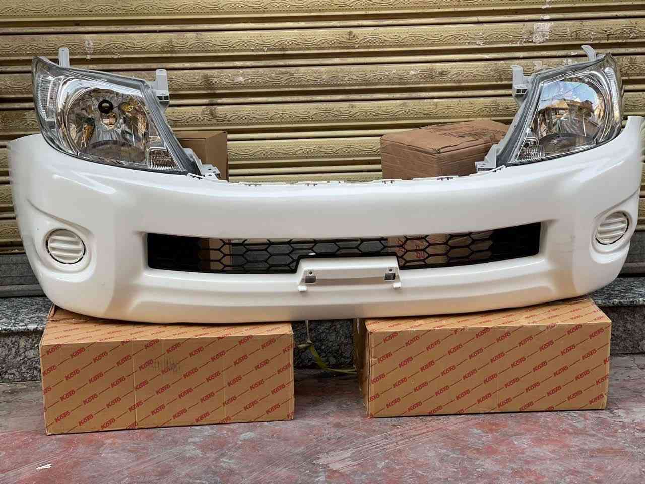 السلام عليكم 
تعلن شركه الزهراء عن توفر 
ادوات بيك اب هايلوكس 
دعاميه إماميه 
فول لايت 
شباك 
بنيد 
جاملغات 
دعاميه خلفيه 
باب خلفي 
بدنه 
بك لايت 
مرايات جانبيه 
سبايدرات 
راديتر ماء 
راديتر تبريد 
ادوات حداديه 
السنك مجمع مينا 
للاستفسار مراسلة الصفحه
اوالاتصال *********** 
يتوفر توصيل للجميع المحافظات
