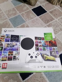 اكس بوكس سريس اس 512 للبيع جهاز نضيف ويا ملحقاته كامله السعر ٣٢٥ وبي م...