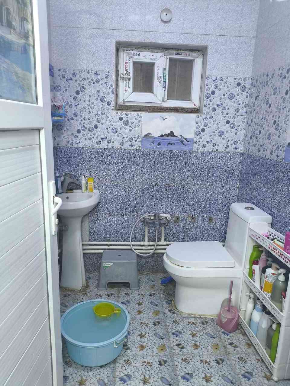 بيت طابق واحد للبيع طابو زراعي سند 25 تحويل موباشر المساحه 100متر بناء حديث درجة  اوله العنوان بابل شارع 80 خلف البانزيخانه الجديد بشارع المحوله الول 
***********
