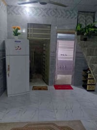 بيت البيع فول مواصفات مساحه 125يحتوي البيت غرفه وصاله واستقبال وتخاريج...