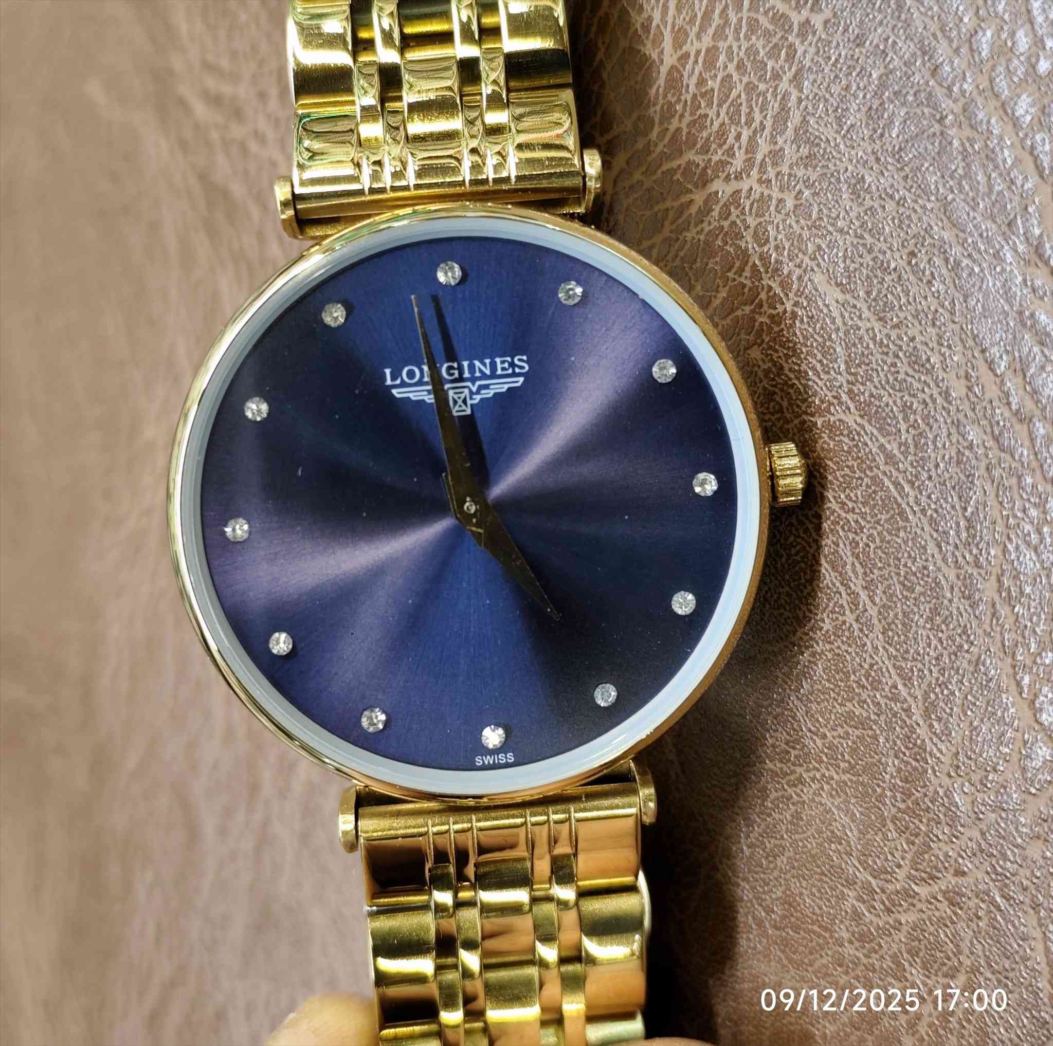 ساعة(لونجین)ماستر کوارتز
قطر 38ملم بدون زمبلك
جام زفیر ضد للخدش
نسبة النظافة 100%غیر مستعمل
السعر 94الف👉
مکان/السلیمانیة،یوجد توصیل


**إذا كنت صاحب هذا الإعلان وتريد حذفه لأي سبب، رجاءا أرسل رسالة إلى الدعم الفني**