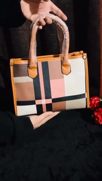 بربري • حقيبة كاروهات • كمية محدودة